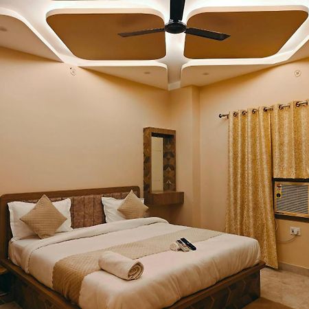 Hotel The Pushpraj Varanasi Luaran gambar